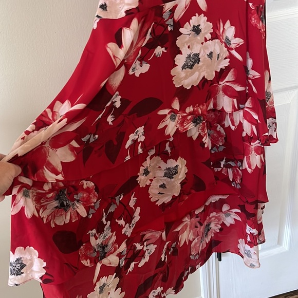I.N.C. International Concepts. NWT. Size 16P. High/low floral wrap dress. - Picture 5 of 12